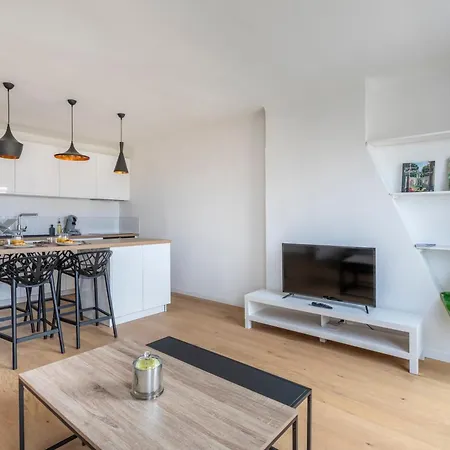 Apartamento T3 Renove Avec Terrasse Et Vue